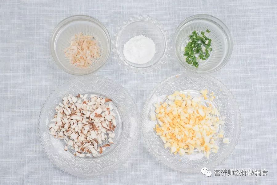 孩子感冒发烧没胃口,吃它清热下火,还能缓解咳嗽,补充水分