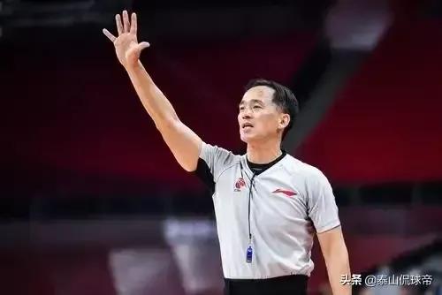 杜锋曾繁日任俊飞,任骏飞犯规最后比赛谁赢了