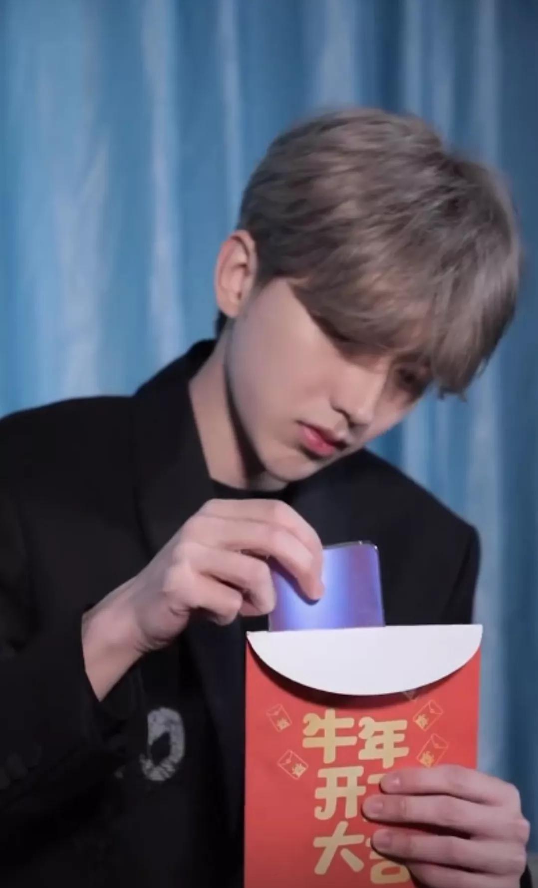 中兴手机发布计划,中兴最新的手机发布会