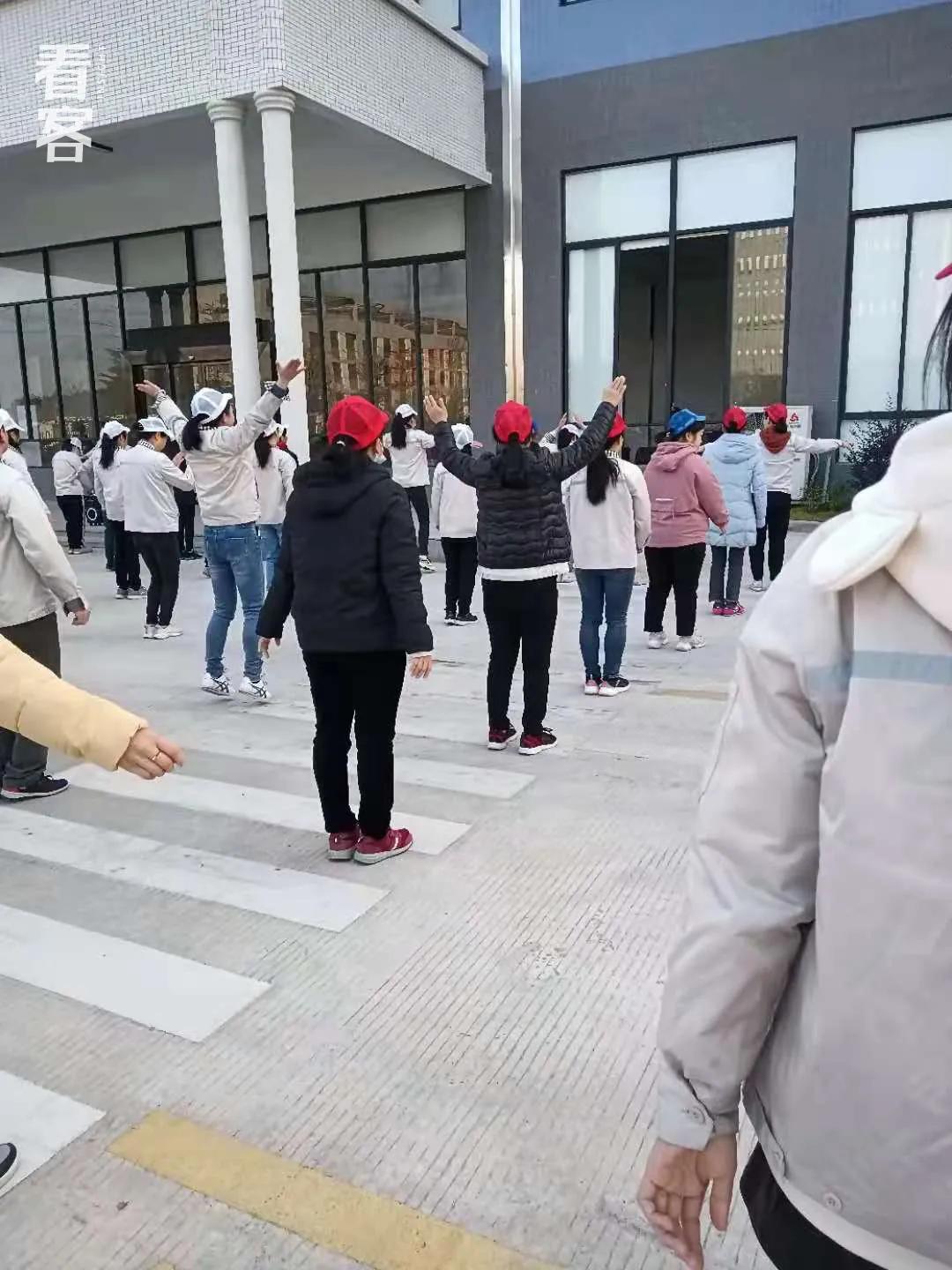 00后不想加班怎么办,00后打工不想加班