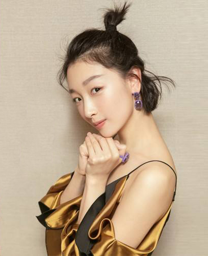 超减龄双丸子头,凌乱减龄高丸子头