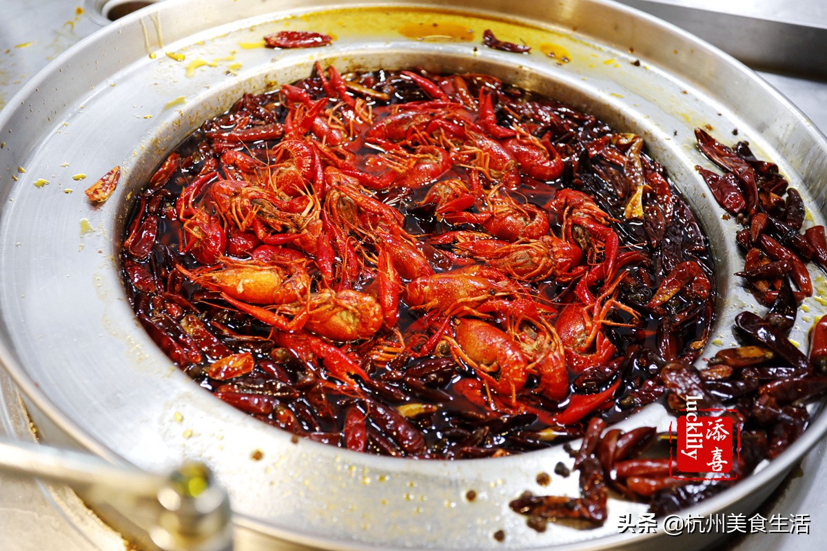 靓靓蒸虾和巴厘小龙虾哪个好吃,小龙虾武汉最好吃