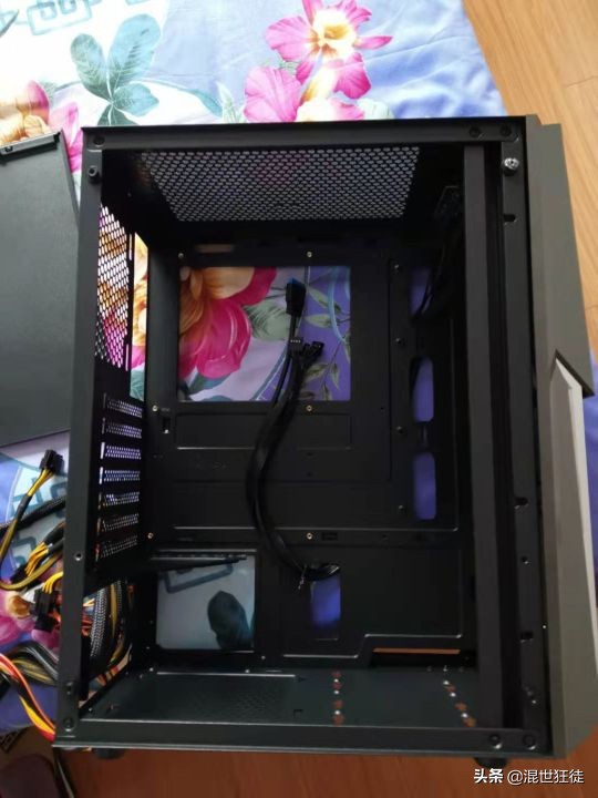 记录第一次开箱视频,第一次装机全过程