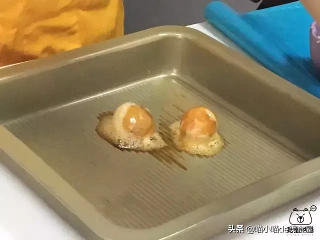 流心奶黄月饼小月饼,香港生产美心月饼流心奶黄月饼