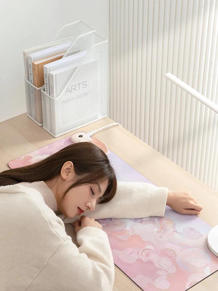 冬日氛围感桌面,冬日氛围感桌上用品