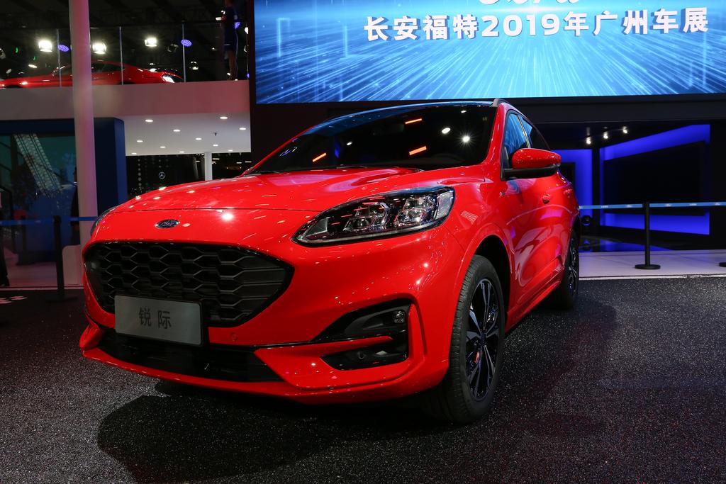 福特锐际跟kuga有什么区别,锐际海外版kuga
