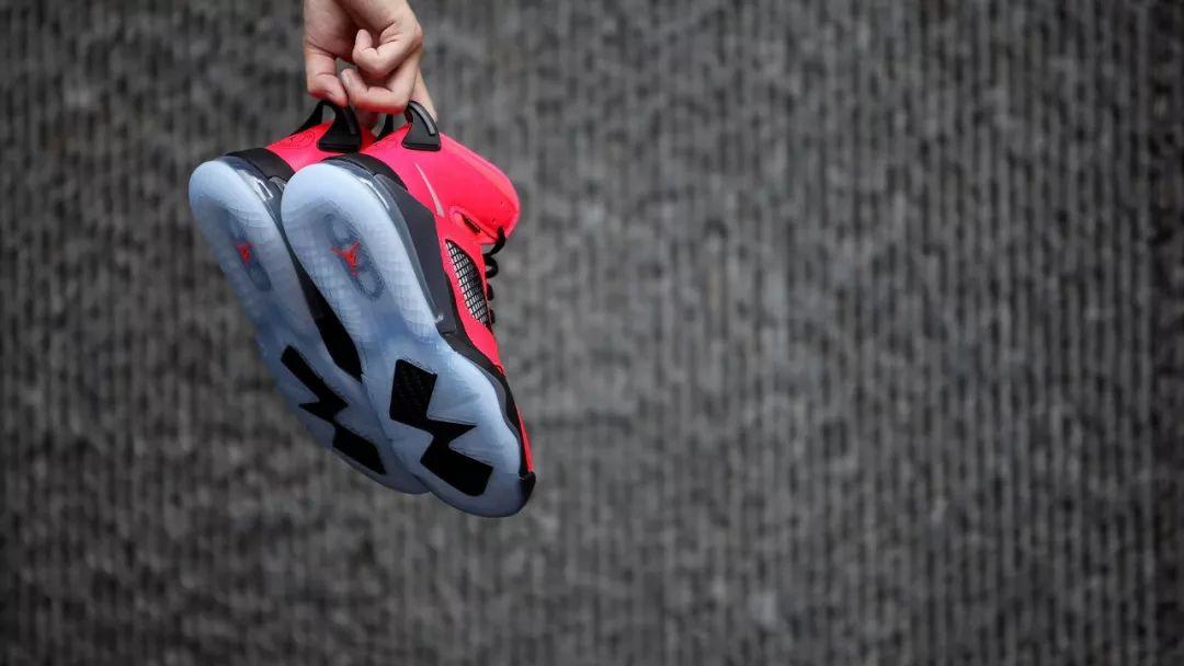 本命年要穿红色的鞋么,本命年适合买什么鞋