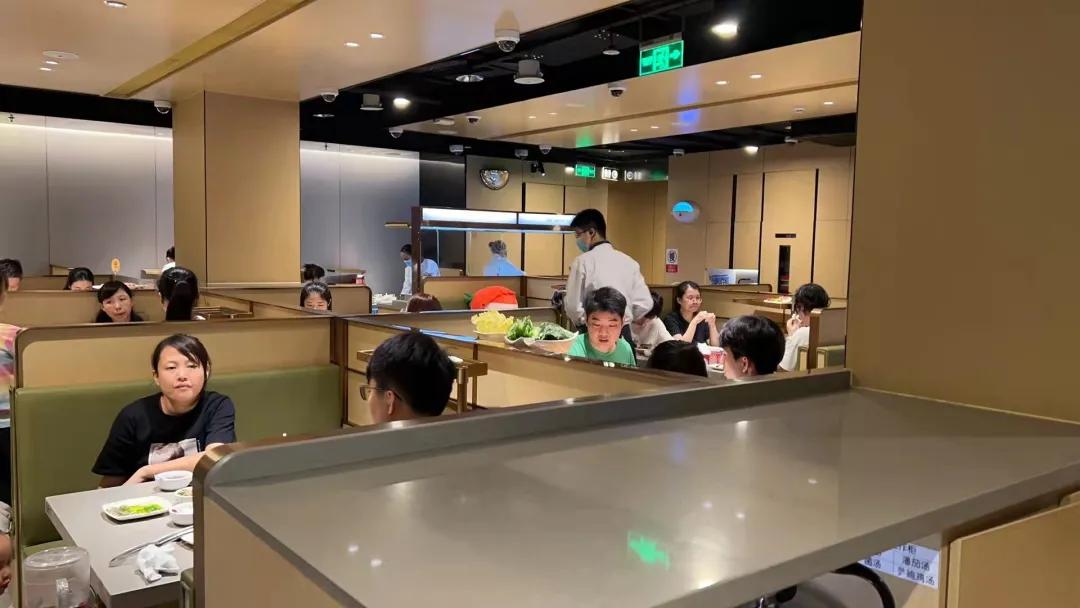 海底捞关停300家门店名单,海底捞宣布关停300家门店但不裁员