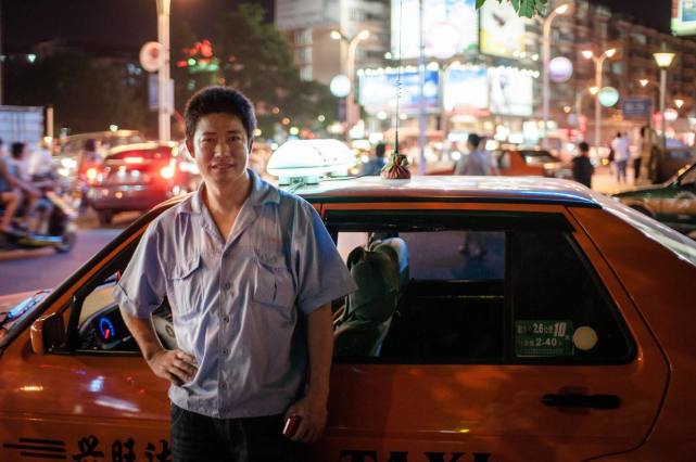 网约车和出租车谁收入好点2020,没有网约车出租车有多赚钱