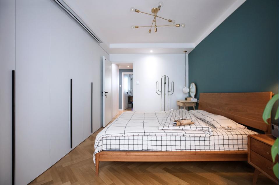 全屋定制看了几家怎么选,全屋定制现场量一下尺寸