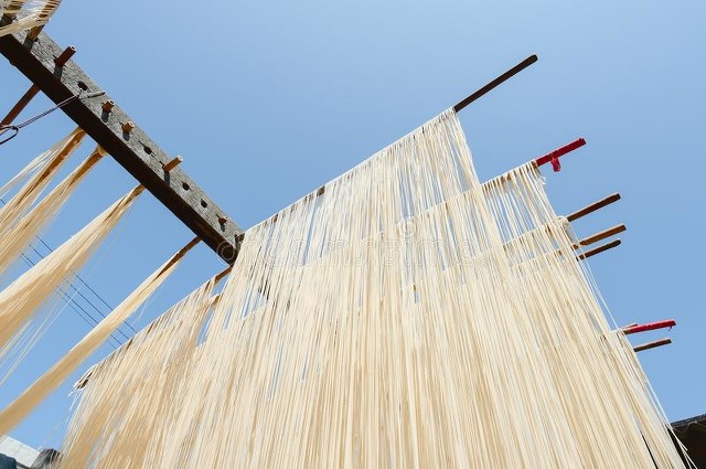 现在干什么小加工赚钱,现在创业做什么加工生意好