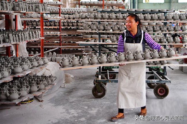 世界陶瓷在哪里出名的,世界陶瓷之都图片