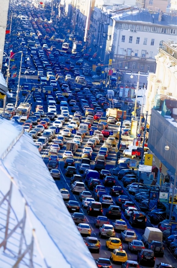 俄罗斯总体生活水平怎么样,收入和物价对比