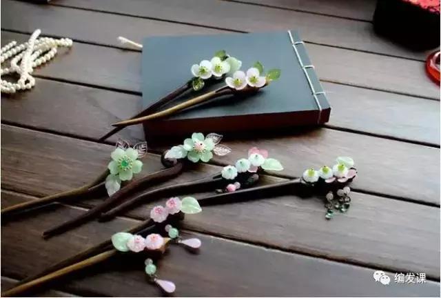 古代编发教程插簪子和发夹,古代编发怎么编