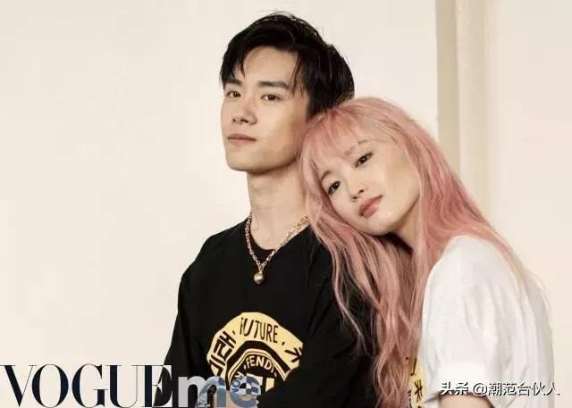 楂樹釜瀛愭儏渚f挒鑹茬郴绌挎惌,鎾炶~鍑犵巼鏋佷綆鎯呬荆绌挎惌蹇冩満璧锋潵