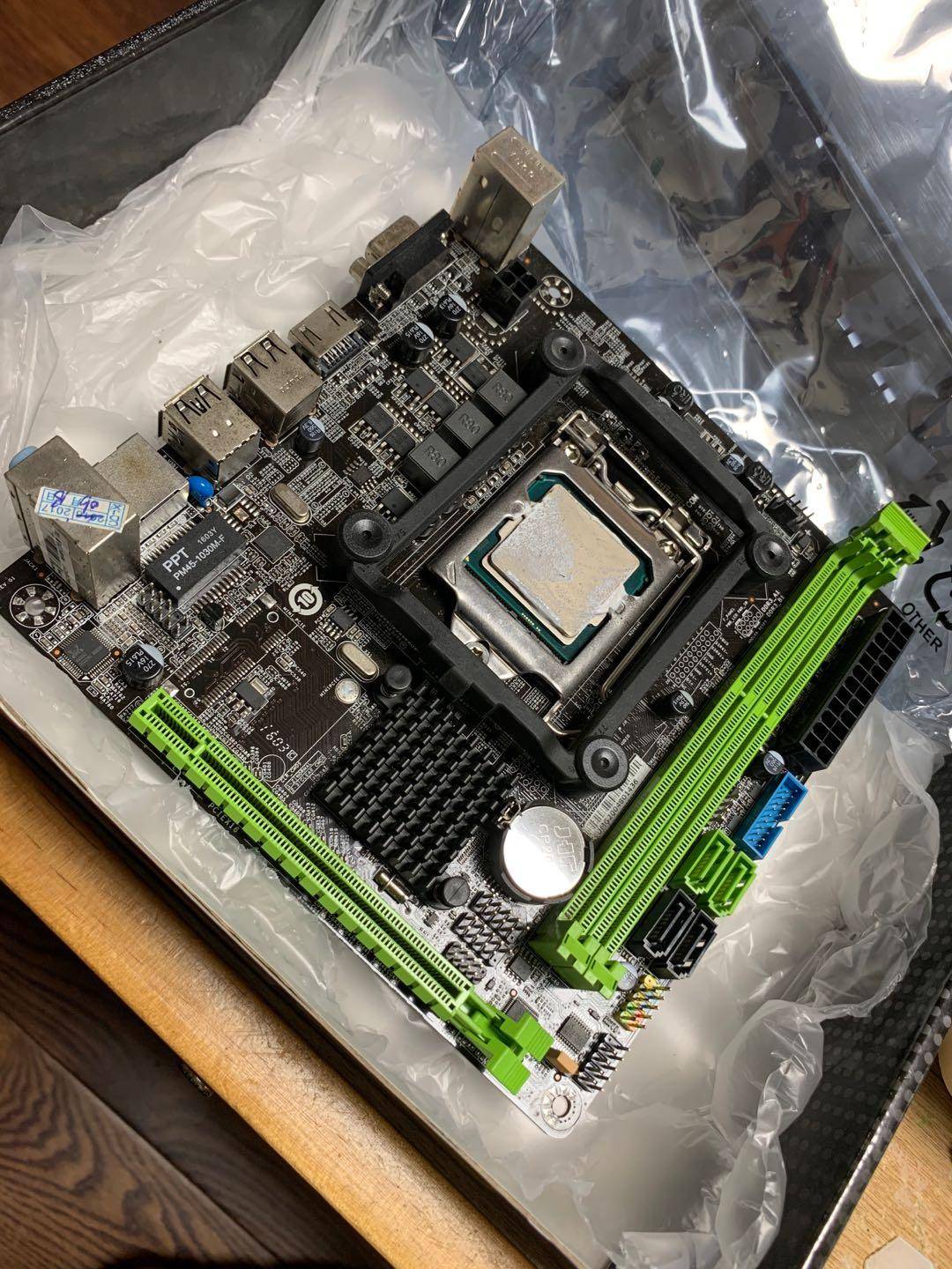 垃圾佬捡苹果手机,垃圾佬的视频大全