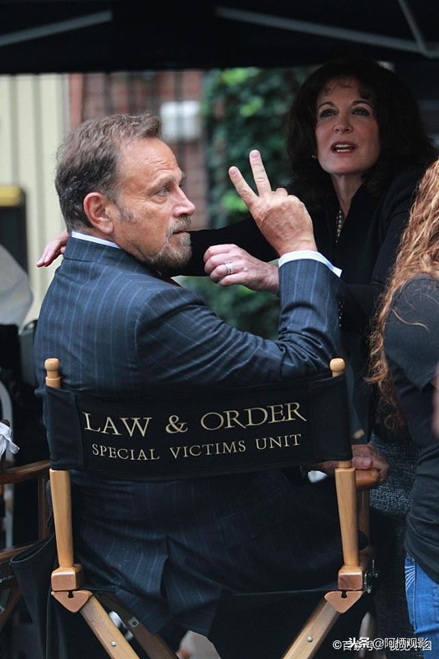 五部hbo顶级美剧推荐,盘点8部堪称神作的美剧