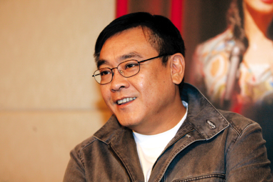 袁咏仪张智霖张靓仪,靓靓袁咏仪绝代双骄