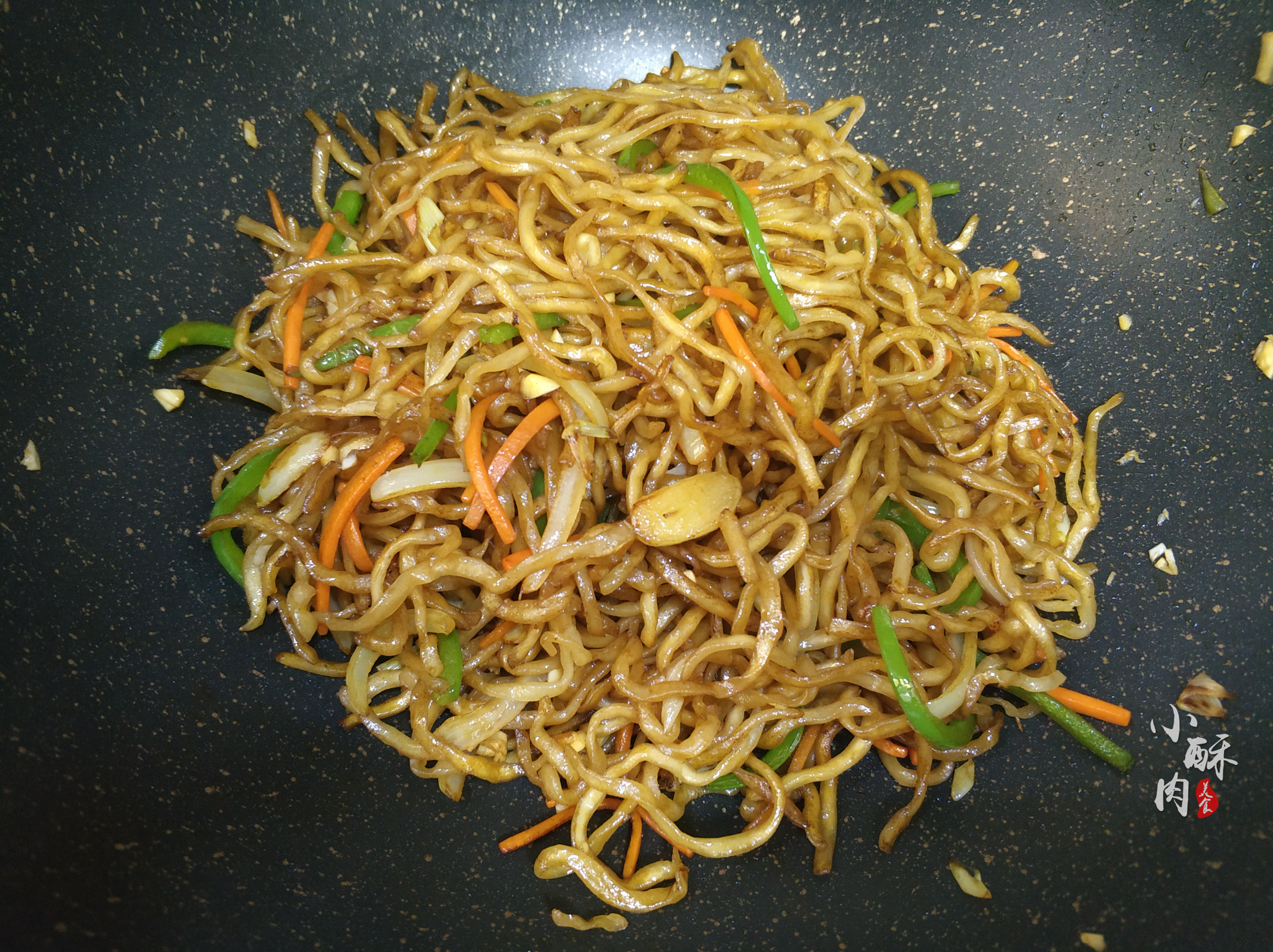 炒面的面条煮多久炒出的面才劲道,炒面用蒸的好还是水煮的好