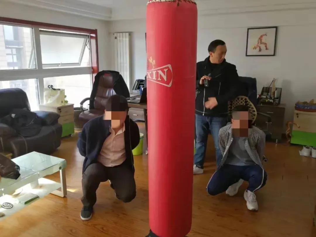 显示微信使用外挂是什么情况,微信显示使用了微信外挂怎么回事