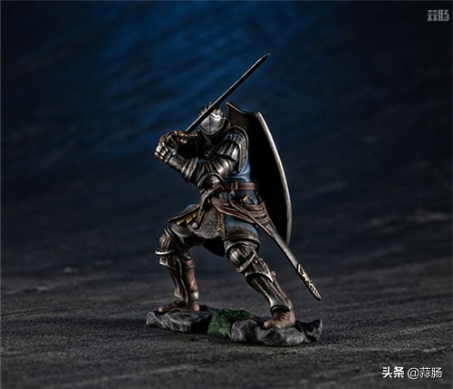 黑暗之魂重制版最强铠甲,megahouse真红莲骑士兽图集