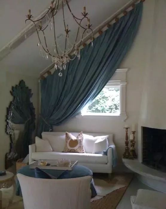 别墅客厅窗帘最新款式效果图,2020别墅窗帘