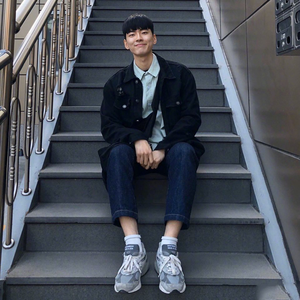 韩国十大顶级博主穿搭男,人气高的韩国ins穿搭博主男夏季