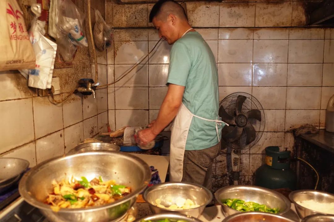 成都冷拌鸡哪家好吃,成都最好吃的凉拌鸡