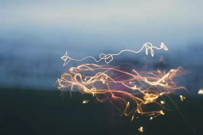 量子力学能解释神秘的意思吗,神秘的量子力学十分钟了解