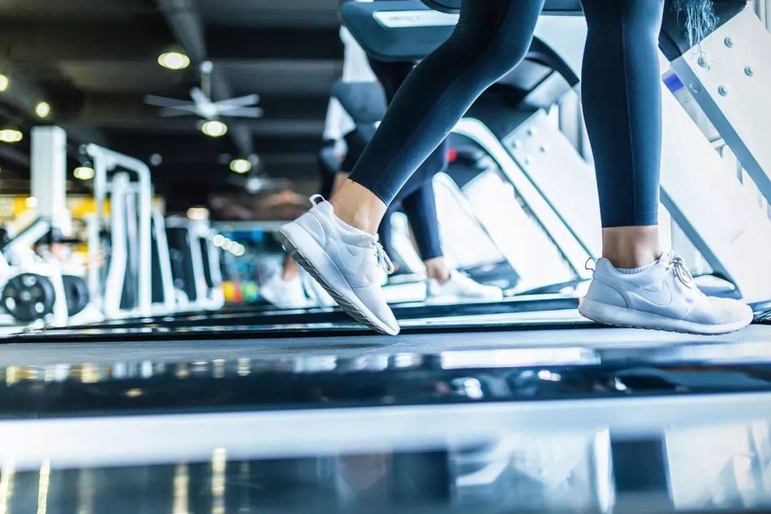 腰椎间盘突出腰酸腰胀吃什么药,腰痛腰间盘突出一招解决