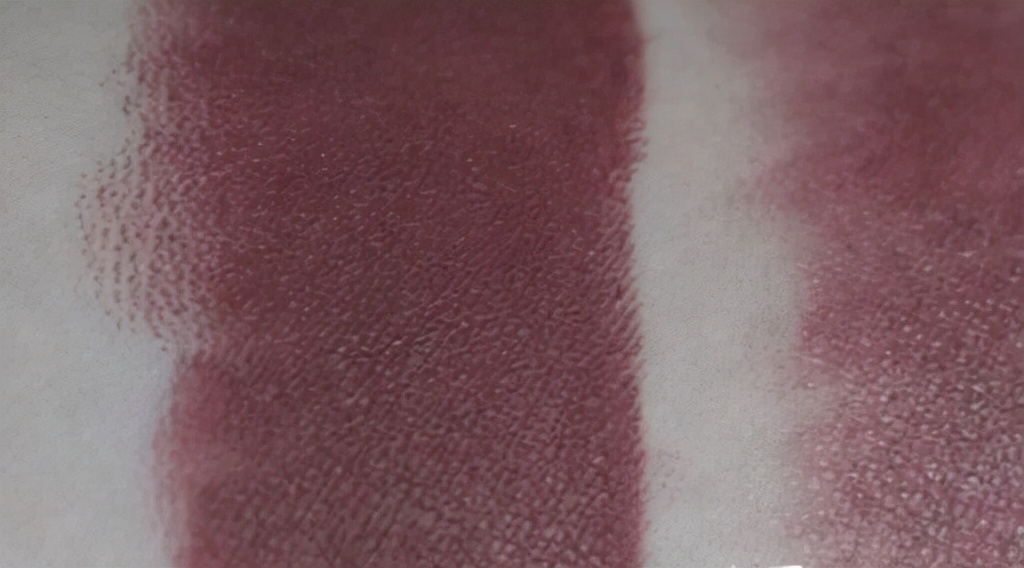 适合黄皮的裸色系显白口红,黄黑皮适合显白口红怎么选