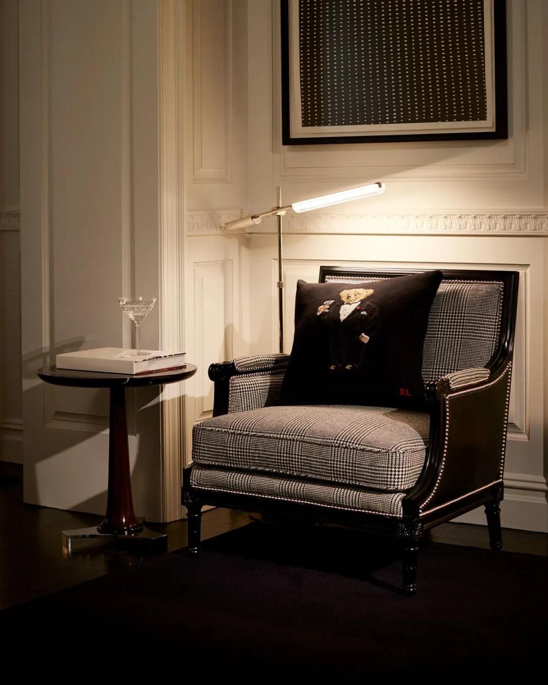 又一家顶级奢牌开咖啡店!花小钱买精致,竟然是喝得起的样子