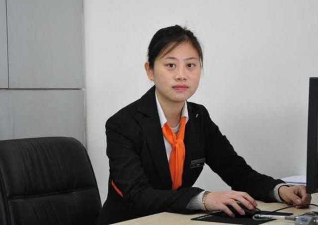 睡前艾叶煮水泡脚有什么好处,每晚用艾叶泡脚有什么好处和坏处