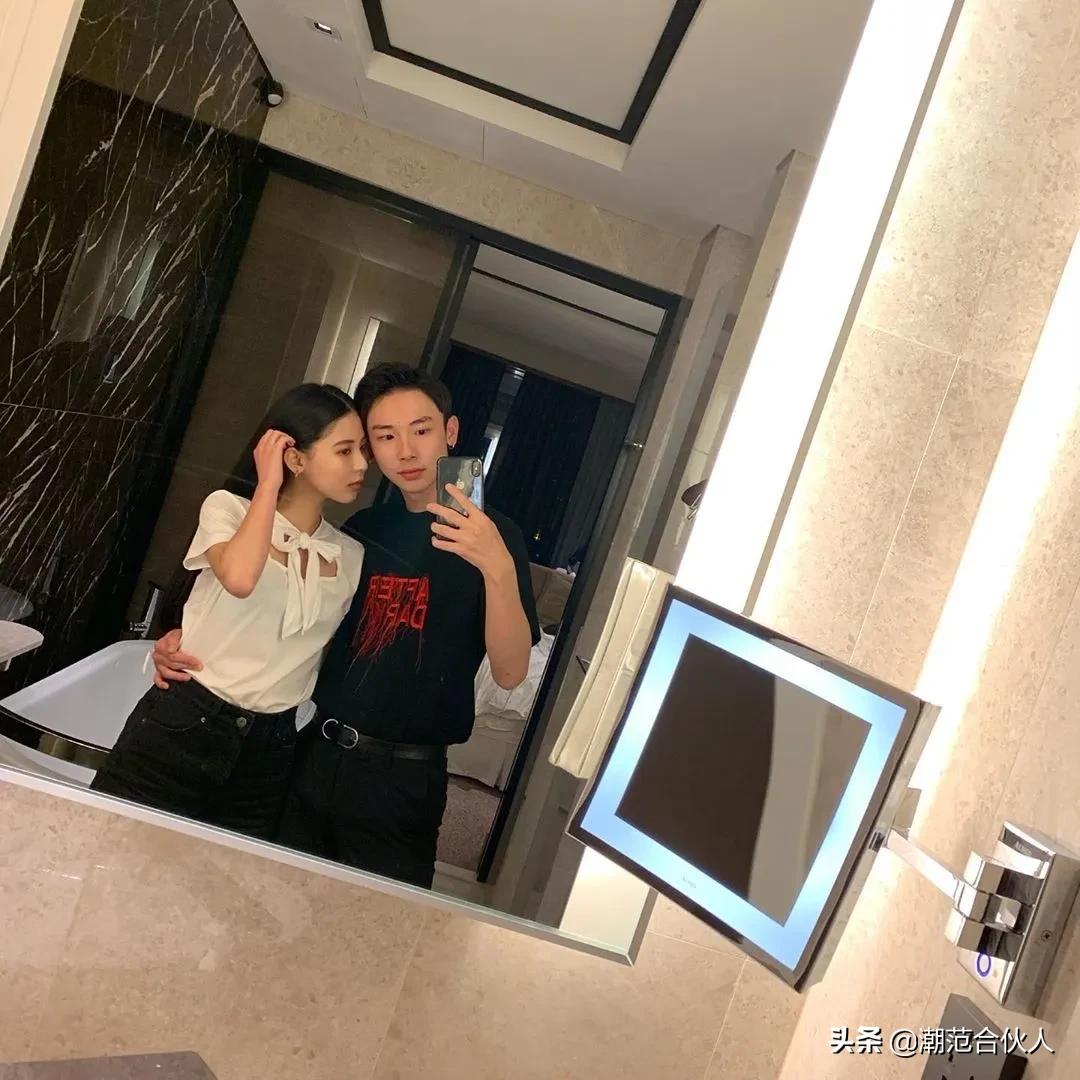 楂樹釜瀛愭儏渚f挒鑹茬郴绌挎惌,鎾炶~鍑犵巼鏋佷綆鎯呬荆绌挎惌蹇冩満璧锋潵