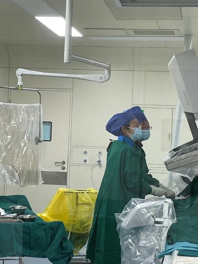 dsa食管狭窄球囊扩张术,经皮静脉超声引导下球囊扩张术