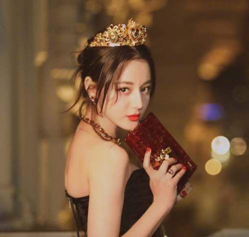 如何才能做一个有魅力的女人,怎样才能做个有魅力的女人