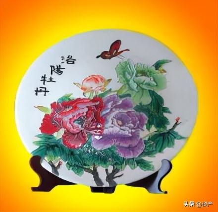 工艺品字画批发市场,工艺品专卖店陈列