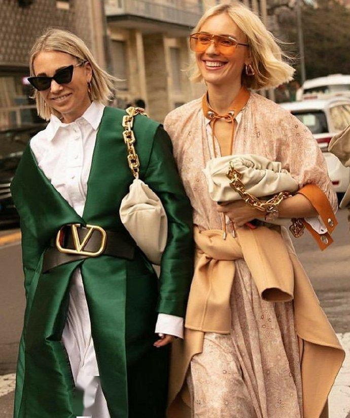 这4款包包背出去一定会被夸好看,这五款秋冬包包潮的让人心动