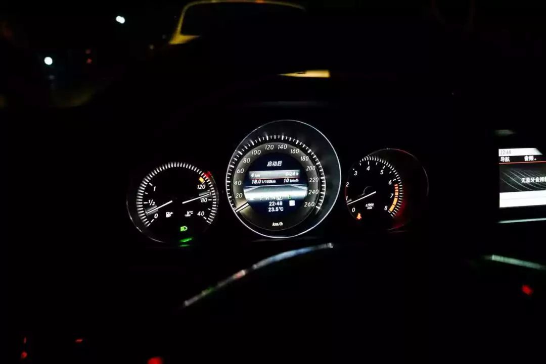 14万买奔驰C,6年只跑2万公里,收藏级