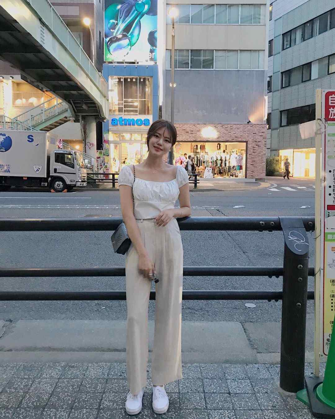 韩系复古甜美洋气衬衫,韩版法式设计感小众衬衫宽松甜美