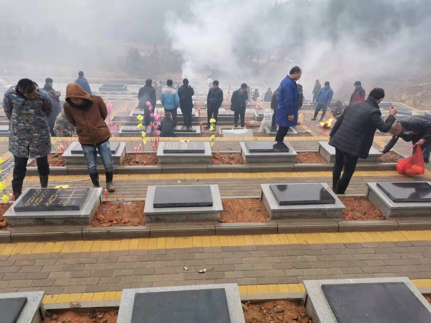 农村墓地拆除新政策,农村墓地清理通告