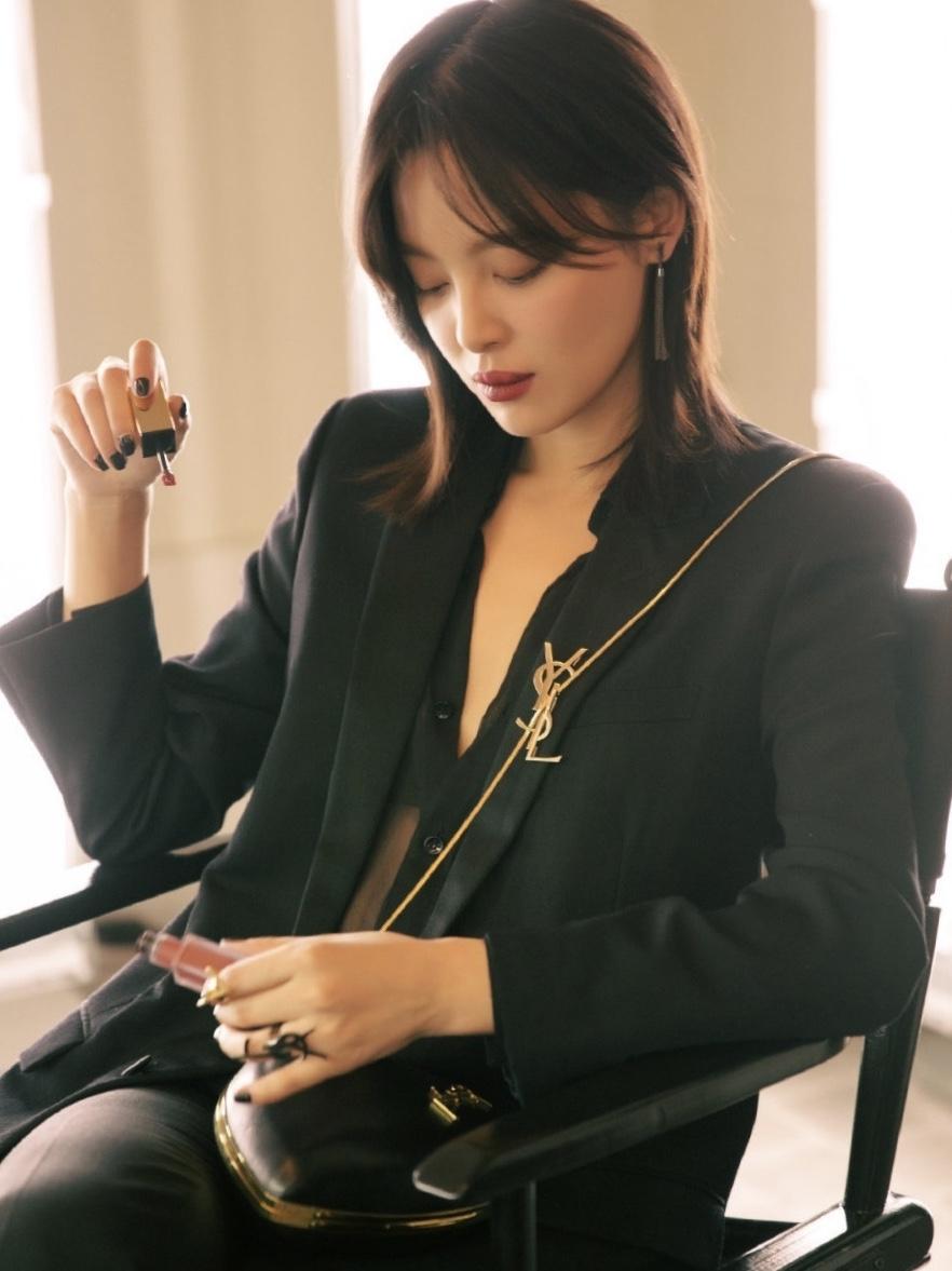 相比小清新，恶女风似乎更胜一筹！看看她们就懂了