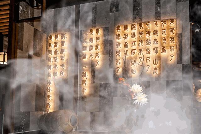 东城万达今天营业吗,万达排队店