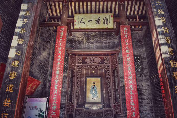 全新一代瑞虎8穿越剑门关,全新一代瑞虎8十万人百城公测