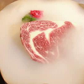 铁板多次烧红会怎么样,铁板上面放油一烧就蒸发了