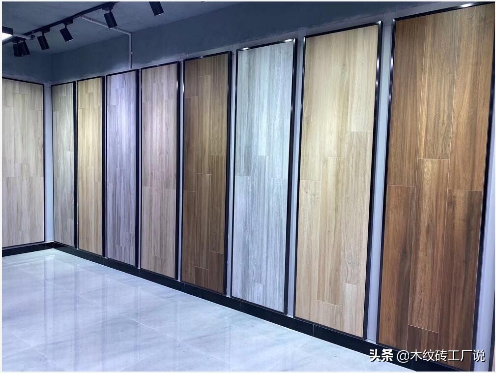 2020年10月佛山陶博会，去找一家不愁销路的木纹砖品牌