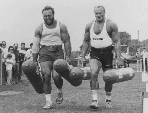 前手迎击沙袋训练方法,打沙袋可以锻炼小臂力量吗