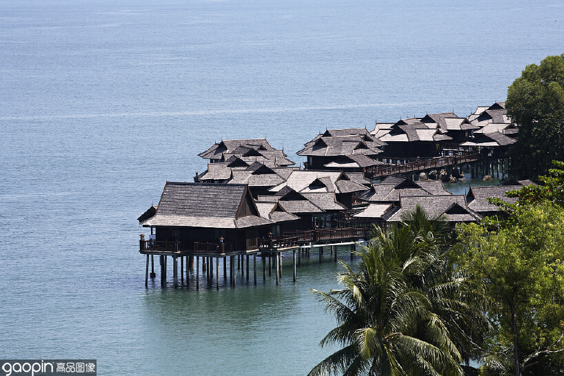 秘境酒店香格里拉,秘境森林温泉酒店