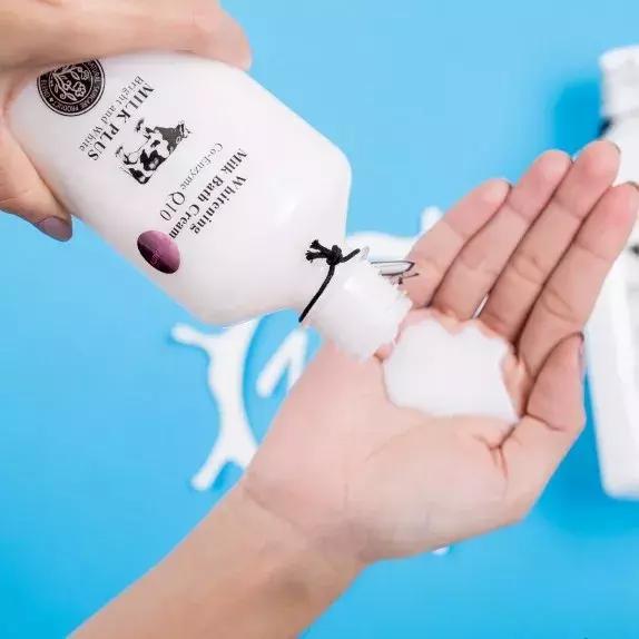 用了不会长痘的沐浴露,青春期背后长痘用什么沐浴露