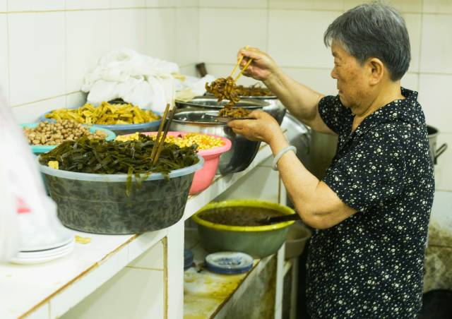 武汉哪里的卤味最正宗,武汉最好吃的卤味在哪里